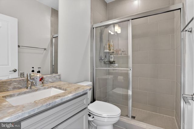 41922 SPRING AIR DR, Brambleton, VA 20148