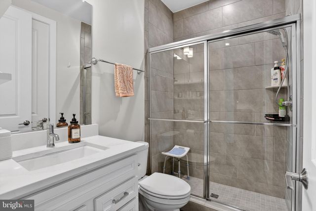 41922 SPRING AIR DR, Brambleton, VA 20148