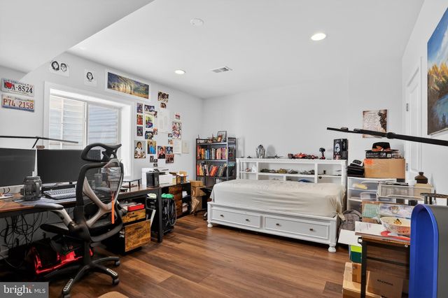 41922 SPRING AIR DR, Brambleton, VA 20148
