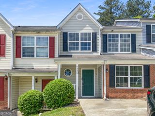 6338 Hickory Lane Circle, Union City, GA 30291