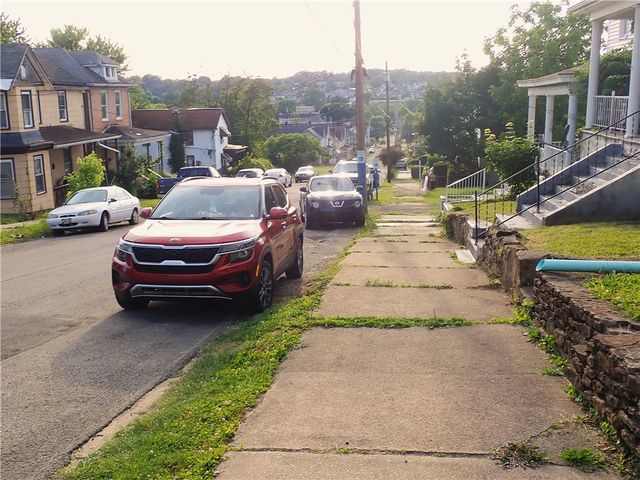 155 WALNUT STREET, Uniontown, PA 15401