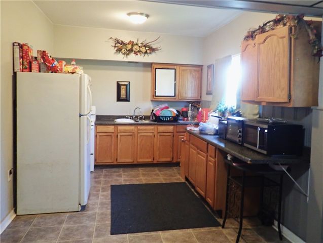 155 WALNUT STREET, Uniontown, PA 15401