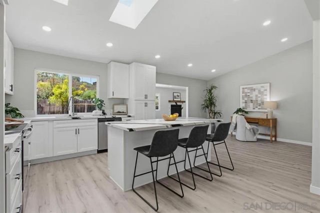 1671 N Ash, Escondido, CA 92027