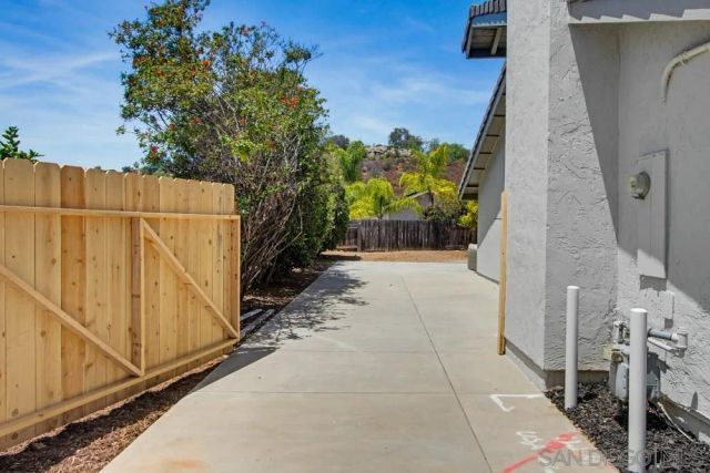 1671 N Ash, Escondido, CA 92027