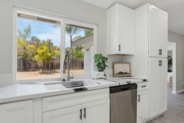 1671 N Ash, Escondido, CA 92027
