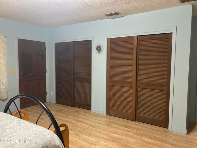 8093 BREEZY POINT Road E, Melrose, FL 32666