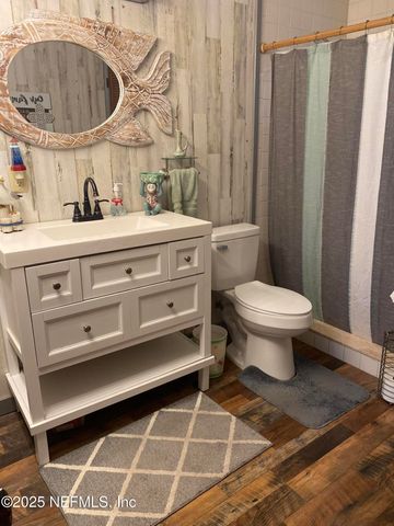 8093 BREEZY POINT Road E, Melrose, FL 32666