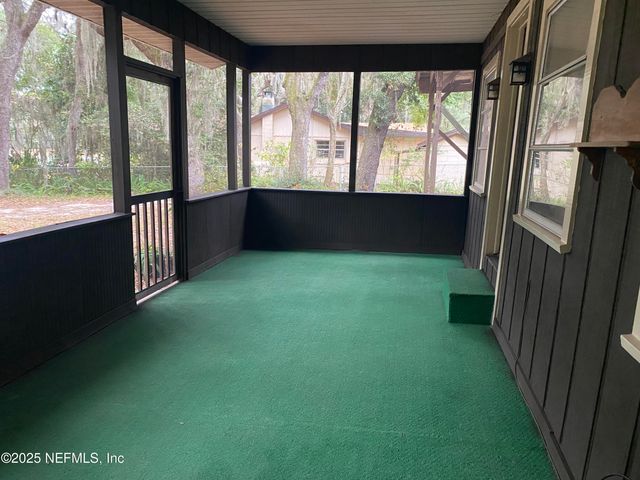 8093 BREEZY POINT Road E, Melrose, FL 32666