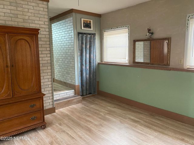 8093 BREEZY POINT Road E, Melrose, FL 32666