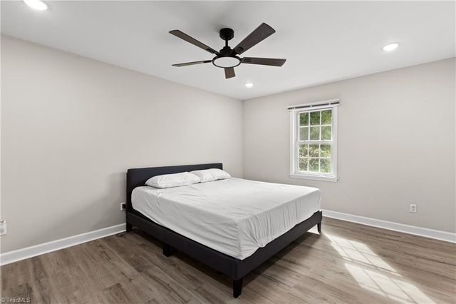715 Archdale Drive, Lexington, NC 27292