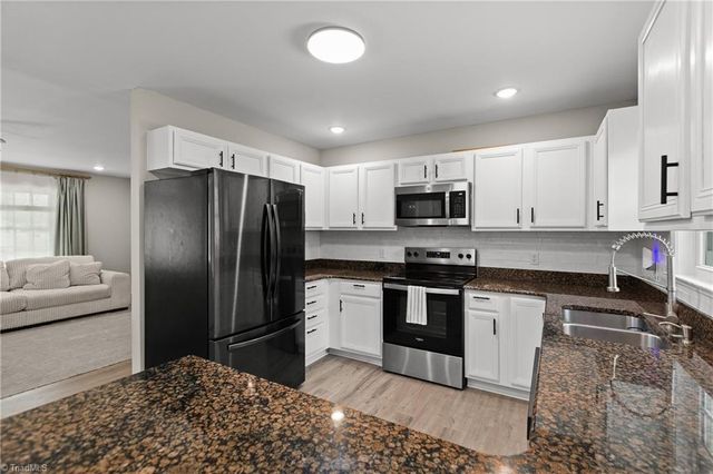 715 Archdale Drive, Lexington, NC 27292