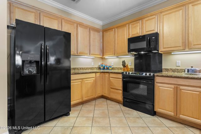 1453 E Beach Boulevard, 306, Pass Christian, MS 39571