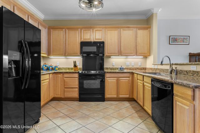 1453 E Beach Boulevard, 306, Pass Christian, MS 39571