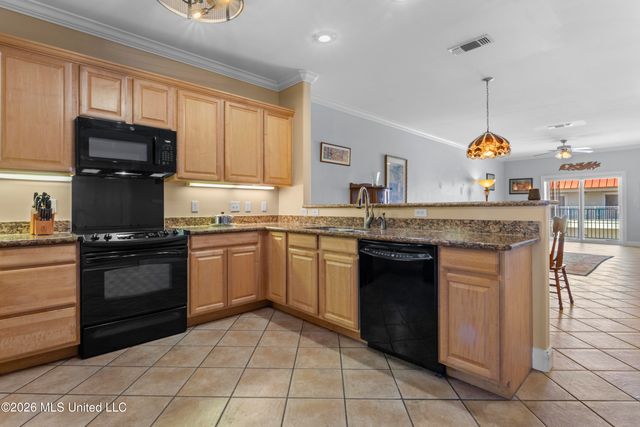 1453 E Beach Boulevard, 306, Pass Christian, MS 39571