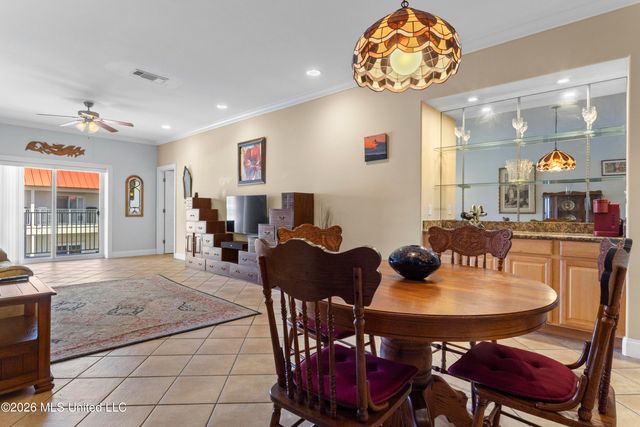 1453 E Beach Boulevard, 306, Pass Christian, MS 39571