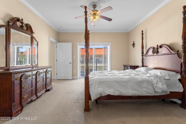 1453 E Beach Boulevard, 306, Pass Christian, MS 39571