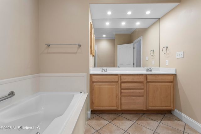 1453 E Beach Boulevard, 306, Pass Christian, MS 39571