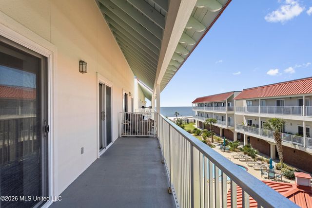 1453 E Beach Boulevard, 306, Pass Christian, MS 39571