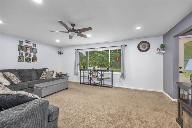 14725 James Street, Holland, MI 49424