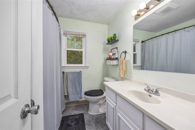 14725 James Street, Holland, MI 49424
