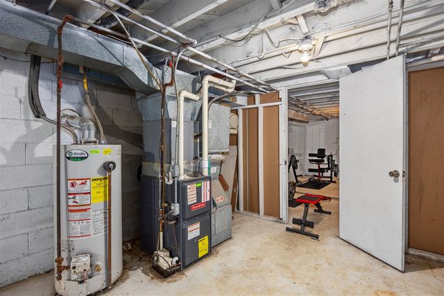 14725 James Street, Holland, MI 49424