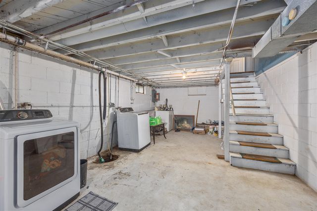 14725 James Street, Holland, MI 49424