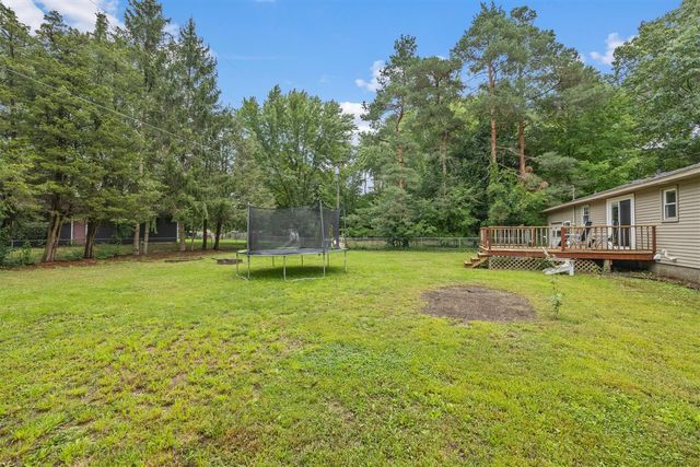 14725 James Street, Holland, MI 49424