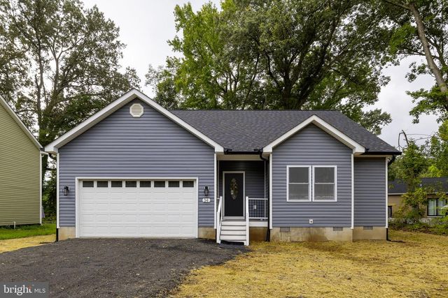 34 CIRCLE LN, Colonial Beach, VA 22443