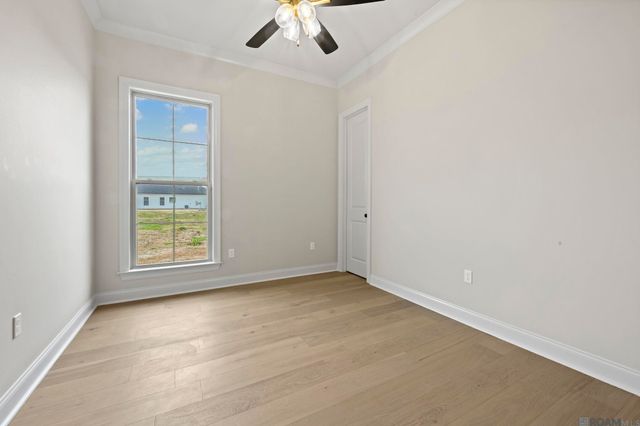 5131 Oakwater Alley, Gonzales, LA 70737