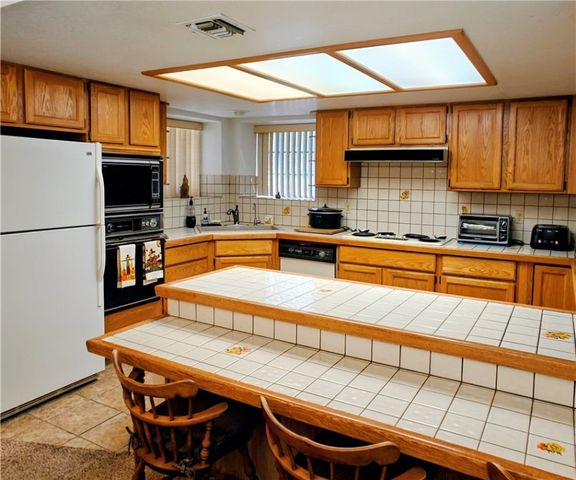 8095 S Aspen Drive, Mohave Valley, AZ 86440