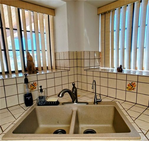 8095 S Aspen Drive, Mohave Valley, AZ 86440