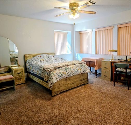 8095 S Aspen Drive, Mohave Valley, AZ 86440