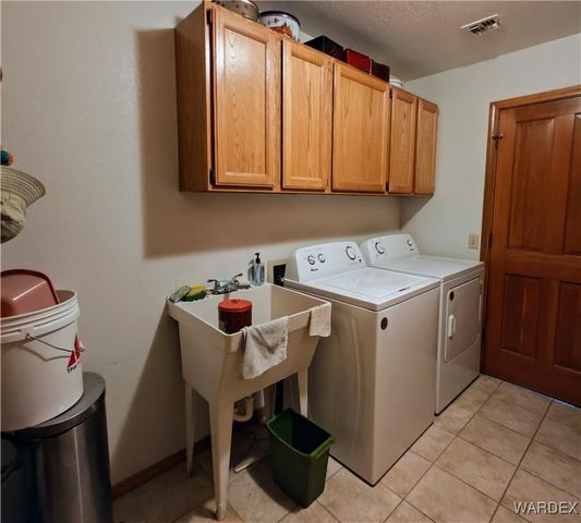 8095 S Aspen Drive, Mohave Valley, AZ 86440