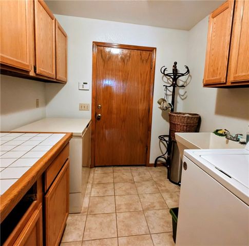 8095 S Aspen Drive, Mohave Valley, AZ 86440