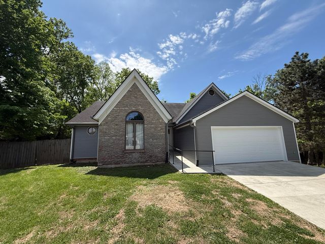 3622 Stamper Drive, Winchester, KY 40391