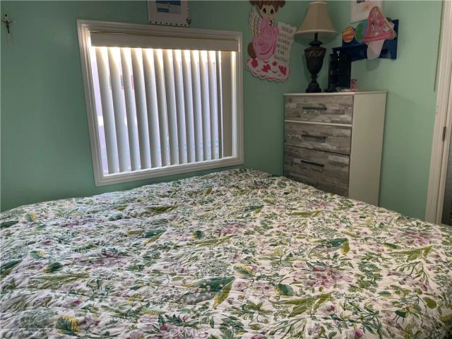 2191 Harbor 13, Costa Mesa, CA 92627