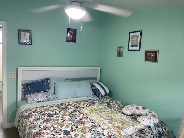 2191 Harbor 13, Costa Mesa, CA 92627