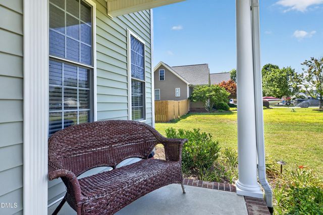 160 Adams Pointe Court, Angier, NC 27501