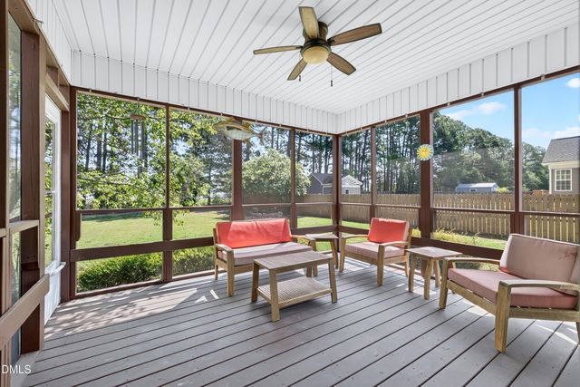 160 Adams Pointe Court, Angier, NC 27501