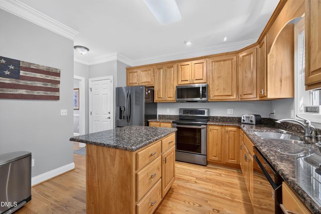160 Adams Pointe Court, Angier, NC 27501