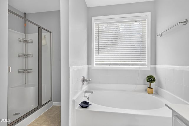160 Adams Pointe Court, Angier, NC 27501