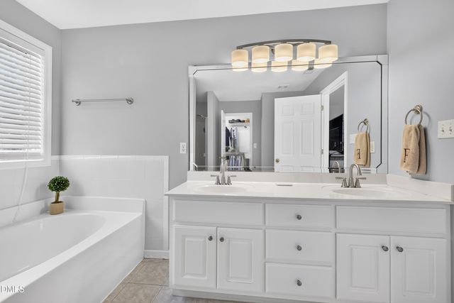 160 Adams Pointe Court, Angier, NC 27501