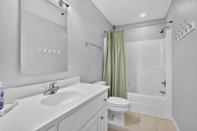 160 Adams Pointe Court, Angier, NC 27501