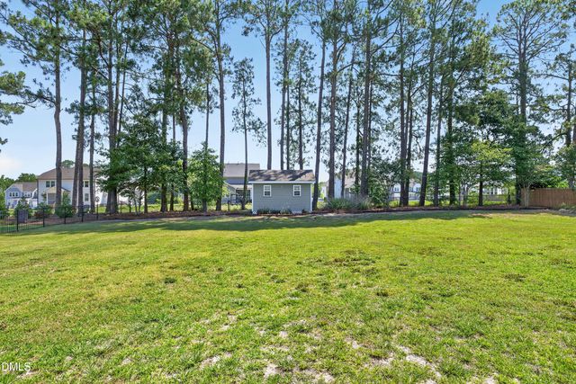 160 Adams Pointe Court, Angier, NC 27501