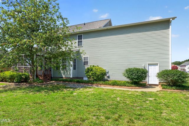 160 Adams Pointe Court, Angier, NC 27501