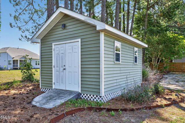 160 Adams Pointe Court, Angier, NC 27501