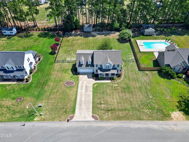 160 Adams Pointe Court, Angier, NC 27501