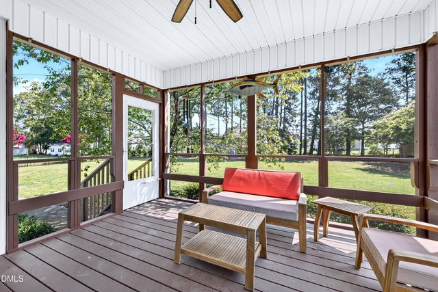 160 Adams Pointe Court, Angier, NC 27501