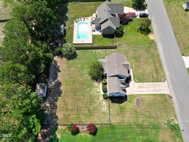 160 Adams Pointe Court, Angier, NC 27501