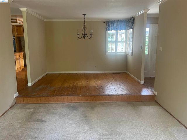 7819 Highland Oaks Dr, Pleasanton, CA 94588